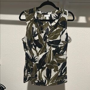 Pick 5 tee/top for $20

Liz Claiborne Black and White Fitted Polo Tank Top